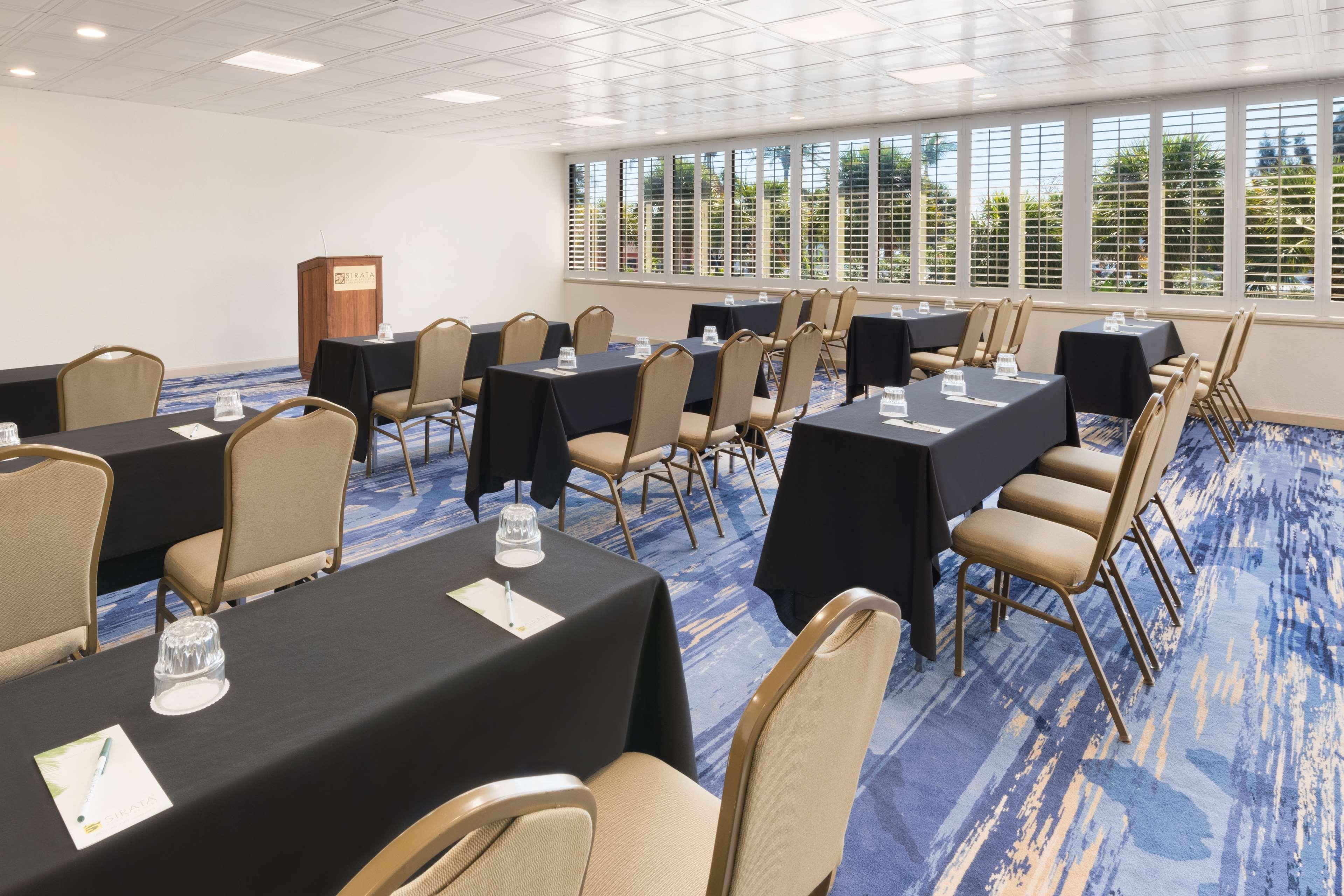Sirata Beach Resort St. Pete Beach Business foto